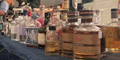 Bei einem Whisky-Tasting in der Festung Grynau entstand die Idee einer Spezialabfüllung. (Bild zvg)