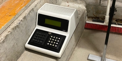 Weniger Geld in der Kasse: Die Gemeinwesen beziffern bei den Steuererträgen und Gebühren in den Voranschlägen 2021 einen beträchtlichen Rückgang.