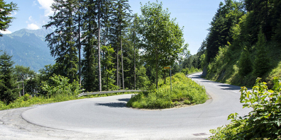In schlechtem Zustand: Im Bereich Valurrank der Pfäferserstrasse in Bad Ragaz soll ein neues Stützbauwerk errichtet werden. 