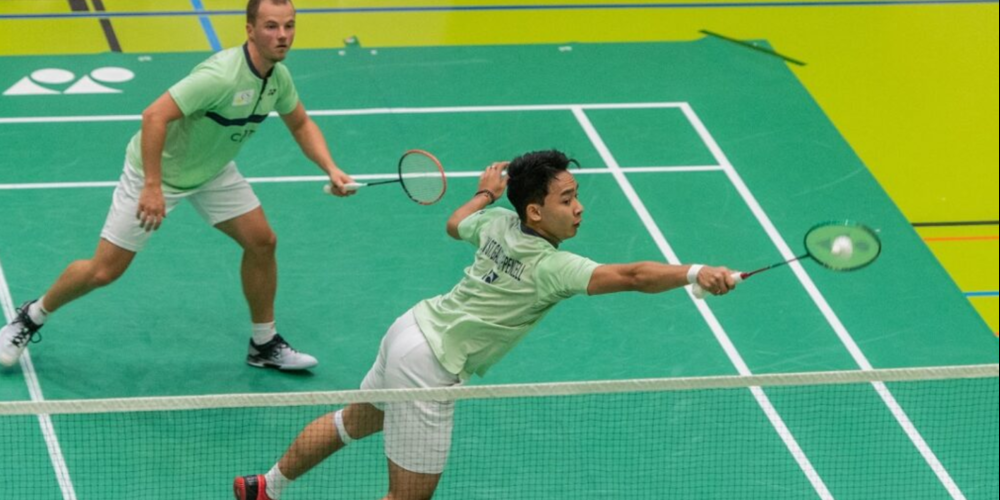 Jenjira Stadelmann am Netz (Bild: Kurt Frischknecht).