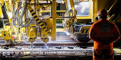 Zwischen Stäfa und Rapperswil werden vom 12. Juli bis 18. August 2025 rund 2,3 Kilometer Gleis erneuert – Busse ersetzen in dieser Zeit die S-Bahn.