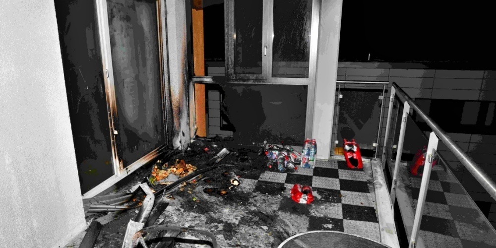 Unter anderem kam es in Wil zu einem Brand auf einem Balkon, ausgelöst durch ein dort gelandetes Feuerwerk.