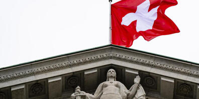 Das Bundesgericht hat die Verlängerung der Untersuchungshaft für einen wegen vorsätzlicher Tötung beschuldigten Mann bestätigt. (Archivbild)