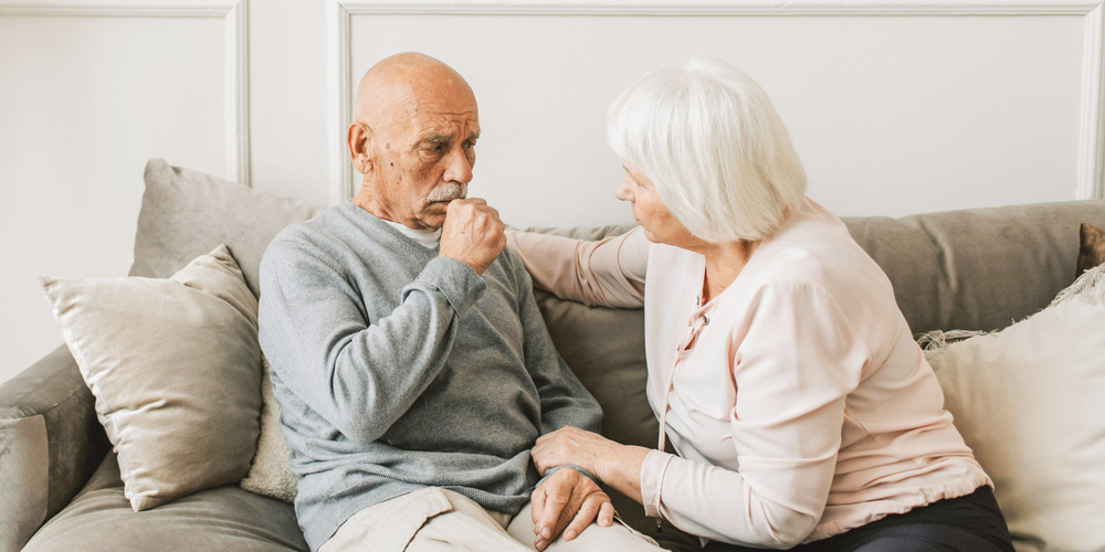 Der Entlastungsdienst vermittelt Betreuer/innen für Pflegebedürftige jeden Alters mit und ohne Beeinträchtigung sowie für Demente. (Symbolbild)