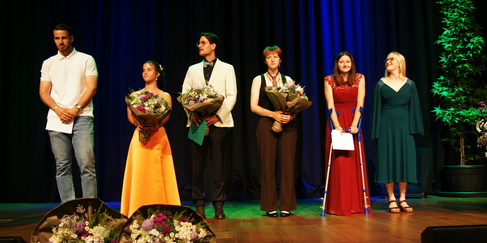 Tobias Gensetter, Fabienne Tanner, Cedric Alig, Nina Bachmann, Jessica Dux, Julia Eberle.