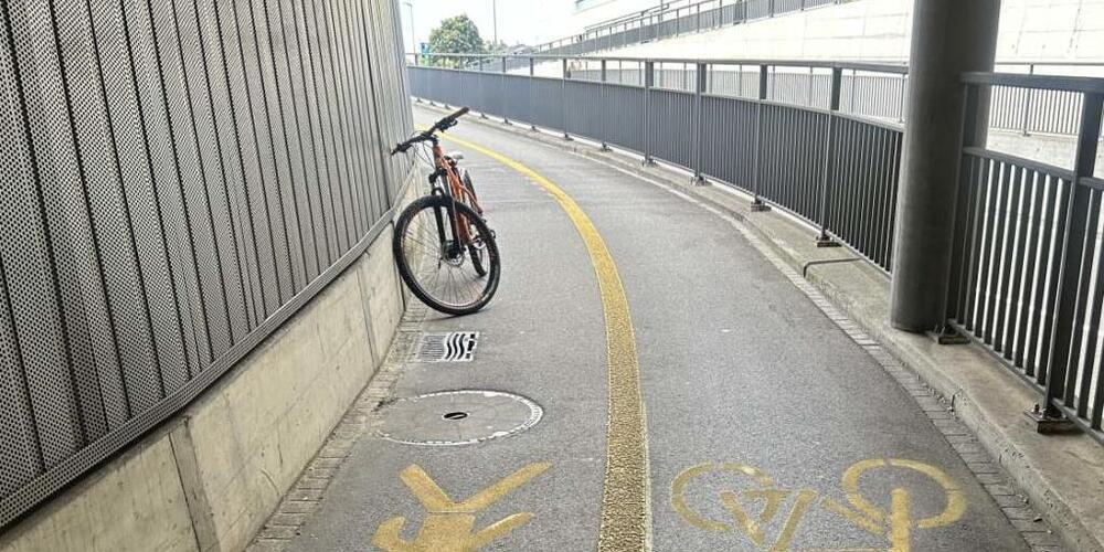 An dieser Stelle in Zofingen stürzte ein zehnjähriger Mountainbikefahrer und verletzte sich dabei schwer.