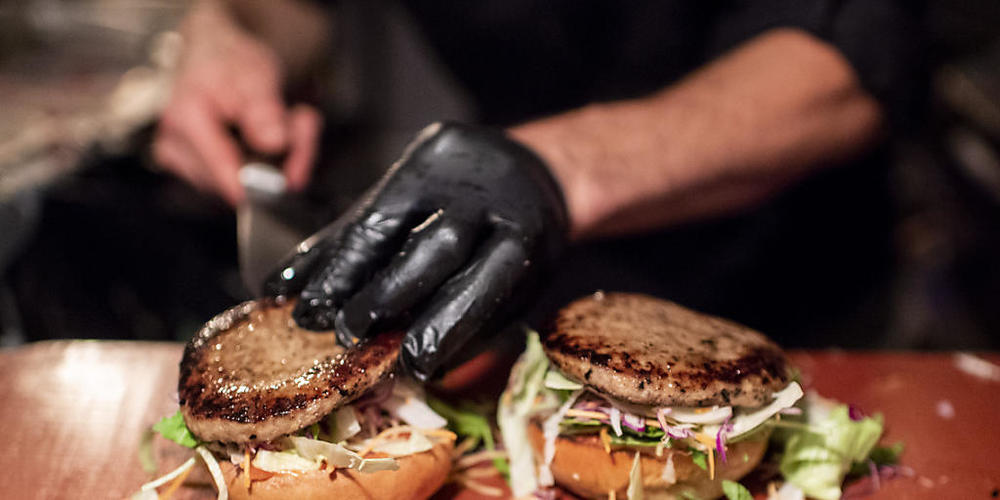 Burger mit oder ohne Fleisch? (Archivbild KEYSTONE)