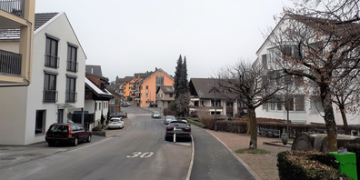 Die Kirchstrasse nehmen die Initianten der Dorfbild-Initiative als gutes Beispiel. (Bild: zvg)