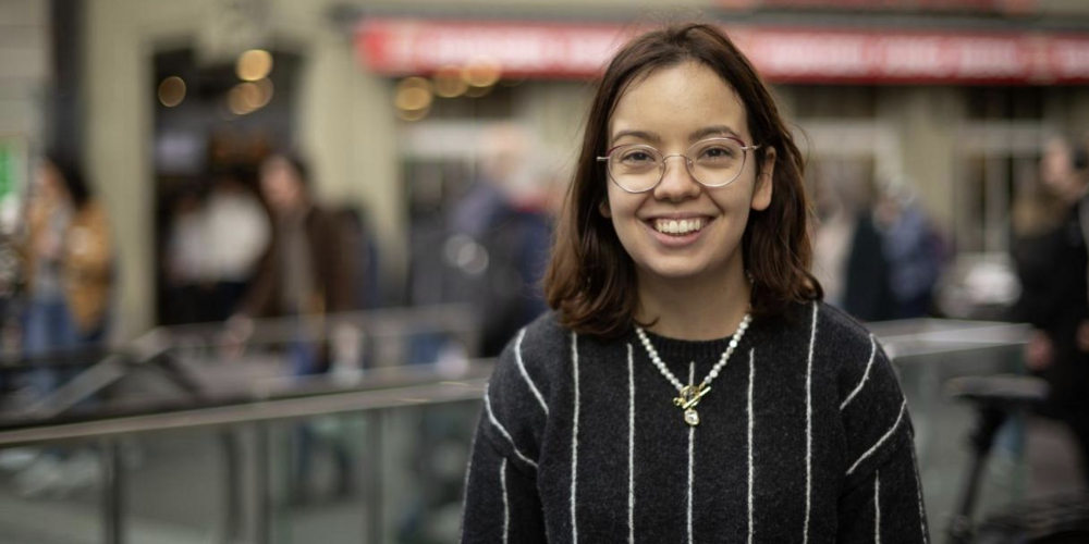 Als Expertin für Kommunikation und Inklusion hält Saphir Ben Dakon ein Referat zum Thema Behindertenrechte.