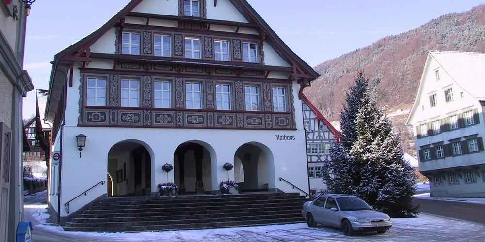 Bis zu  1. März kann in Berneck das fakultative Referendum zur neuen Schulordnung ergriffen werden (Bild: Archiv Ulrike Huber)