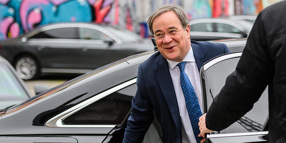 Armin Laschet, CDU-Bundesvorsitzender, kommmt zum kleinen Parteitag der CDU Rheinland-Pfalz. Foto: Andreas Arnold/dpa