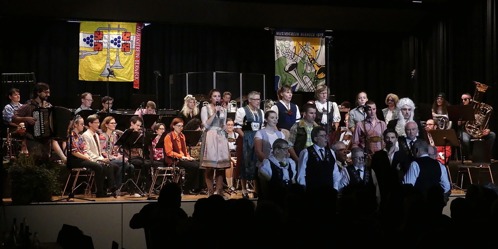 Die Bernecker Blasmusiker zählen schon lange zu den aktivsten Musikvereinen im Rheintal (Bilder: Archiv Ulrike Huber)