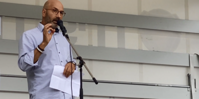 Christian Frei an einer Corona-Kundgebung in Zürich (Bild: September 2020/YT)