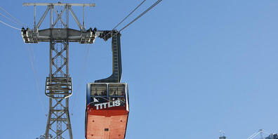 Geöffnete Fenster tragen dazu bei, das Risiko einer hohen Aerosolkonzentration zu verringern, wie Empa-Forschende berechnet haben. (Archivbild)