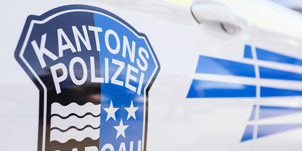 Die Kantonspolizei Aargau ermittelt nach dem Fund einer Leiche in Würenlos.