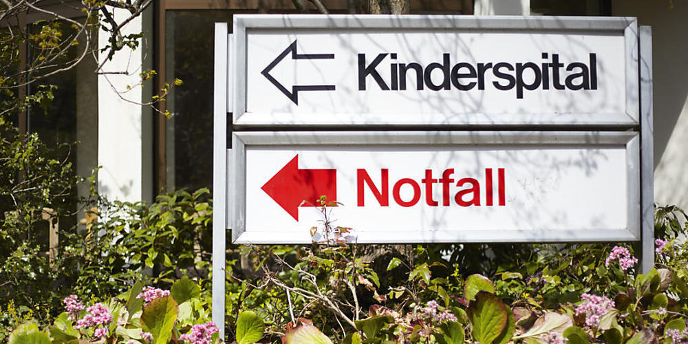 Die Kinderschutzgruppe des Kinderspitals Zürich verzeichnete 2020 so viele Verdachtsfälle auf Kindsmisshandlung wie nie zuvor. (Symbolbild)