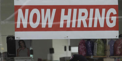 Am US-Arbeitsmarkt sind nach einer jüngsten Entlassungswelle zu Jahresbeginn wieder Stellen geschaffen worden. (Archiv)