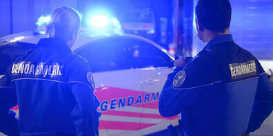 Nächtlicher Einsatz für die Polizei im Kanton Waadt: In St-Prex lösten die Ordnungskräfte eine illegale Rave-Party mit rund hundert Teilnehmenden auf. (Archivbild)