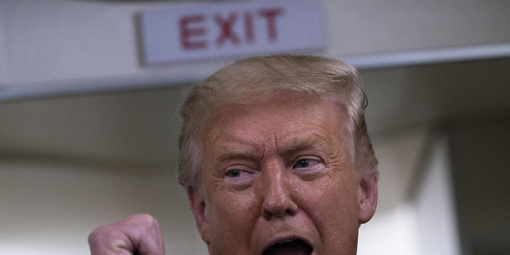 ARCHIV - Das Amtsenthebungsverfahren gegen Donald Trump soll am Dienstag kommender Woche im Senat beginnen. Foto: Evan Vucci/AP/dpa