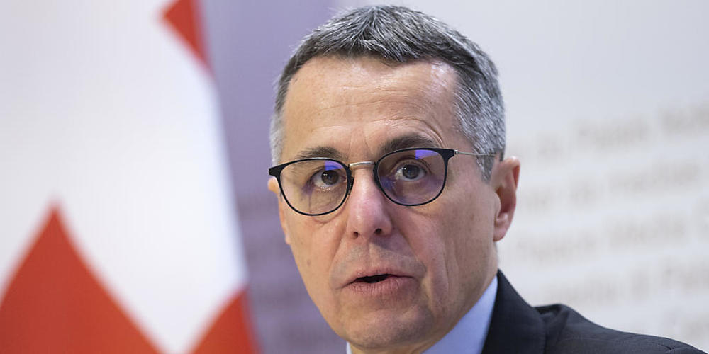 Bundesrat Ignazio Cassis ist über die jüngste Verschleppung der Schweizer Journalistin Luzia Tschirky  besorgt. (Archivbild)