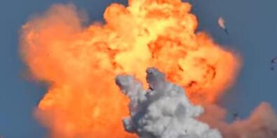 Die Starship SN9 Sekunden nach dem unsanften Rücksturz zur Erde (Videostill Nasa)