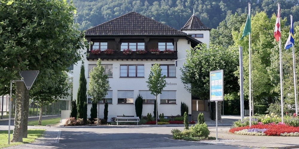 Die Gemeinde Au zeigt bei der Neujahrsfeier die besten eingesendeten Fotos