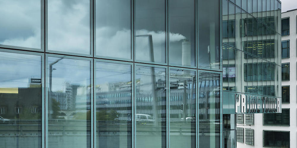 Die Homeoffice-Vorgaben wegen der Coronapandemie haben im vergangenen Jahr die Nachfrage nach Büroflächen gebremst. (Archiv)