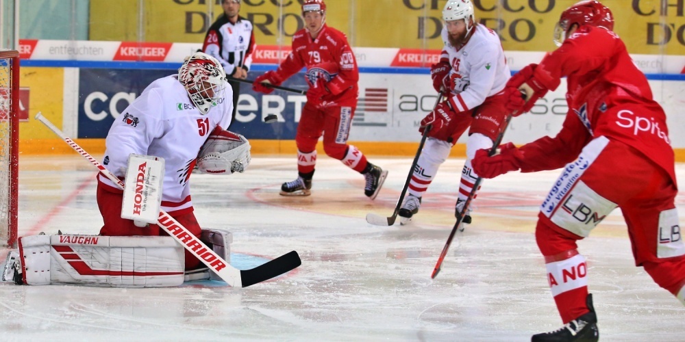 Trotz ausgeglichenem Spiel fehlt es an den so wichtigen Torerfolgen für die SCRJ Lakers. Bild: Thomas Oswald (Archiv)