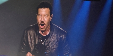 Show- und Soul-Legende: Lionel Richie ist auch mit 76 Jahren eine Urgewalt.