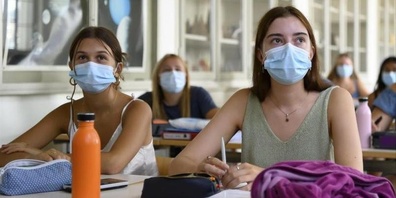 Ab Montag müssen die St. Galler Schüler ab der Oberstufe wieder eine Maske tragen.