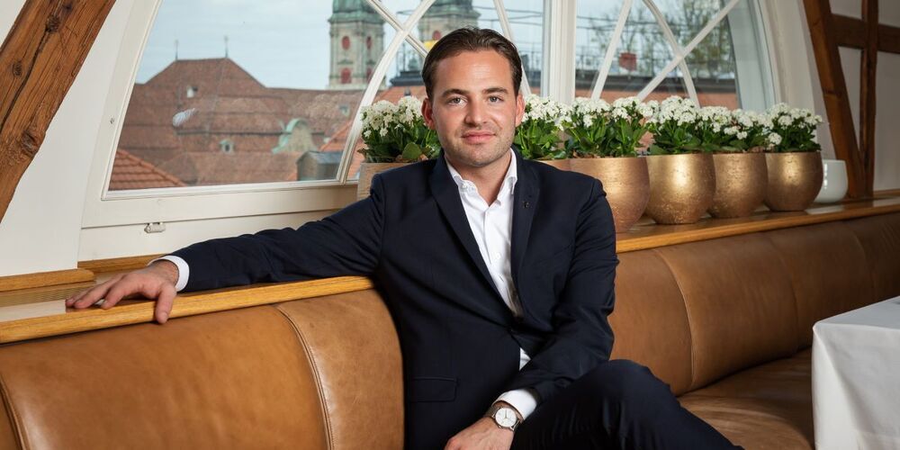 Das Einstein stellt mit Loris Lenzo auch den «Sommelier des Jahres 2025»