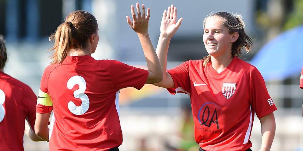 Wann die Lachner Damen wieder abklatschen dürfen ist derzeit noch nicht klar. 