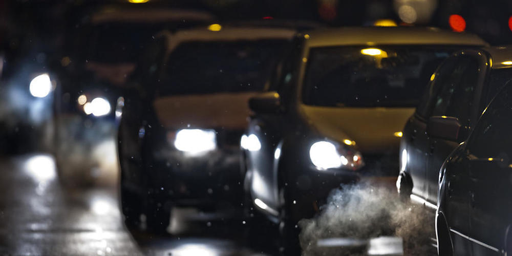 Der Strassenverkehr nahm in Appenzell Ausserrhoden während der Corona-Krise ab, allerdings nicht so stark wie in den grossen Agglomerationen des Mittellands (Symbolbild).