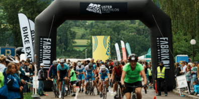 Auf der Radstrecke des Uster Triathlons. (Archivbild)