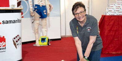 Marlis Ritter setzt sich als Samariterin für alle Generationen ein. Damit ältere Personen vernetzt bleiben und sich mit Gesundheitsthemen und Prävention befassen können, hat sie die «Samsen»-Bewegung ins Leben gerufen
