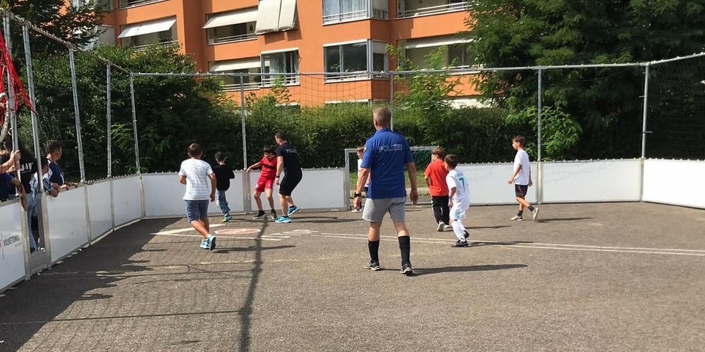 Die Kinder- und Jugendarbeit Volketswil organisiert wieder Streetsoccer für alle. (Archivbild)