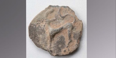Aus dem in Gossau dokumentierten prähistorischen Ackerboden wurde eine keltische Münze geborgen.