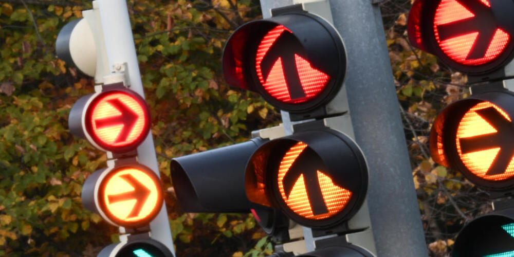 Die Stadt Winterthur kehrt bei vielen Strassenampeln nachts zum Dauerbetrieb zurück. (Symbolbild)