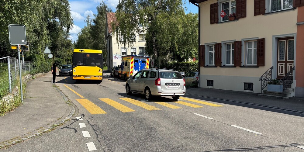 Am Dienstagnachmittag ereignete sich ein Unfall bei einem Fussgängerstreifen. 