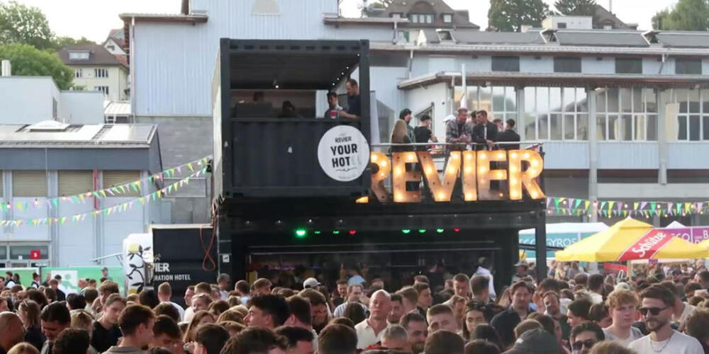 Rund 5'000 Personen besuchten das erste Olma Openair in St.Gallen.