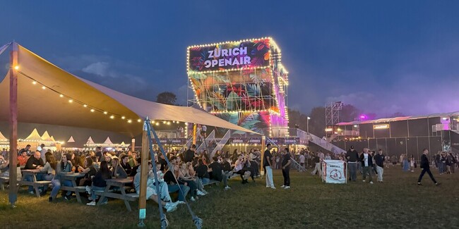 Bunte Festivalstimmung beim ersten Wochenende des Zürich Openair.