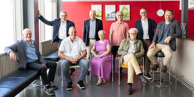 Walter Honegger, Ernst Kocher und Roland Rüegg (die ersten drei von links) stellen sich nicht mehr zur Wahl zur Verfügung. (Archivbild)