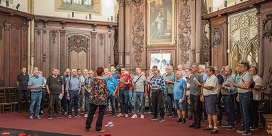 Der Männerchor Gossau in der Dominikaner-Kirche von Colmar.