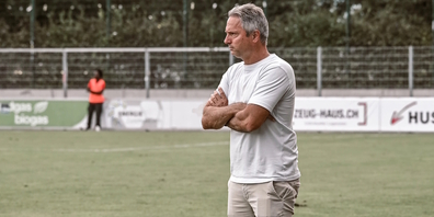 FCRJ-Trainer Sesa ärgert sich über eine vermeidbare Niederlage.