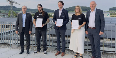 Die Gewinner des Innovationspreises ZüriUnterland 2025 sind Kyburz Switzerland, Spital Bülach AG und Yasai AG