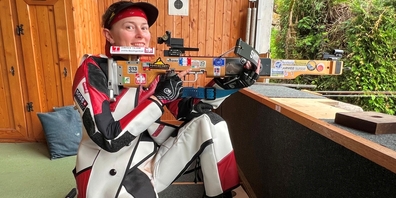 Trainiert bereits jetzt in Weesen für das Eidgenössische Armbrustschützenfest 2026 in Weesen: Armbrustschützin Joëlle Baumgartner.