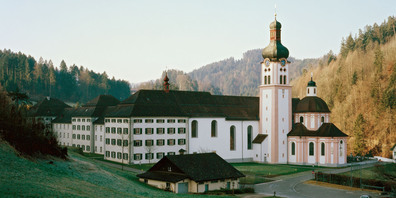 Eine Aussenansicht des Kloster Fischingen.