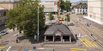 Führung auf dem Heimplatz Zürich.