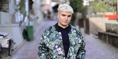 Der Rapperswiler Singer-Songwriter Aaron sang sich ins Finale und in die Herzen – nun hofft er auf die Stimme seiner Fans.