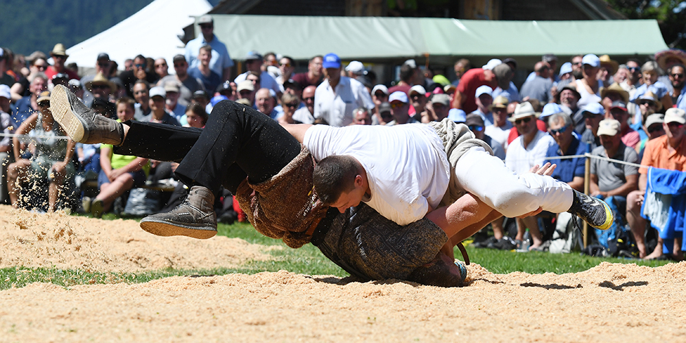 Schwierige Zeiten: Der Schwingsport wird von der Coronapandemie immer wieder auf den Rücken gelegt.